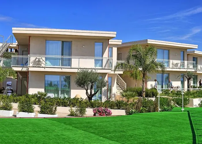 Blue Bay Курортный комплекс Капо-Ватикано