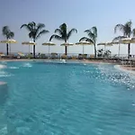 Blue Bay Resort 4*