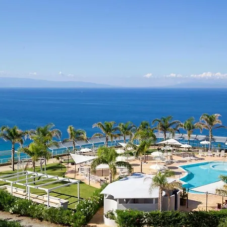 Blue Bay 4*