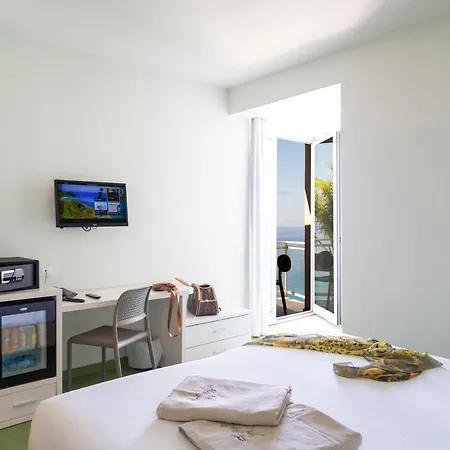 Blue Bay 4*