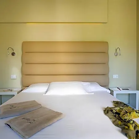 Blue Bay منتجع 4*