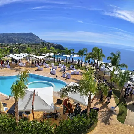 Blue Bay Resort 4*