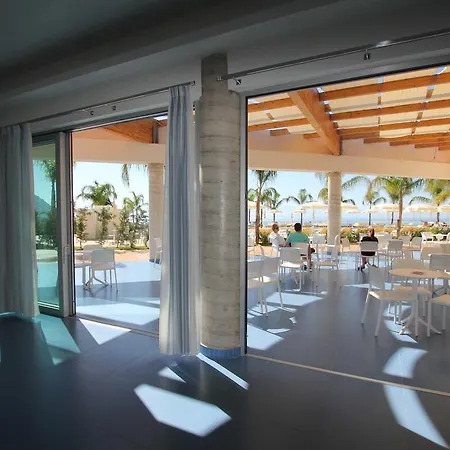 리조트 Blue Bay 카포바티카노