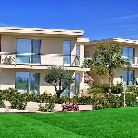Blue Bay אתר נופש קאפו ואטיצ'אנו