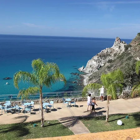 Blue Bay 4*