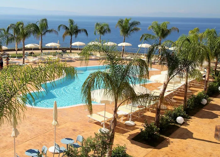 Blue Bay אתר נופש קאפו ואטיצ'אנו